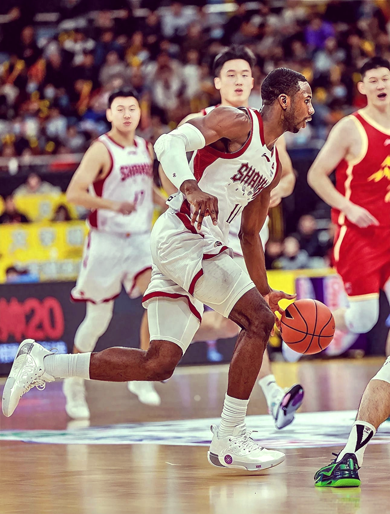 九游互动体验-赛前CBA季后赛焦点战，曼联豪取连胜，压力陡增，球队文化再被提及的简单介绍